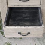 masywna szuflada biurka