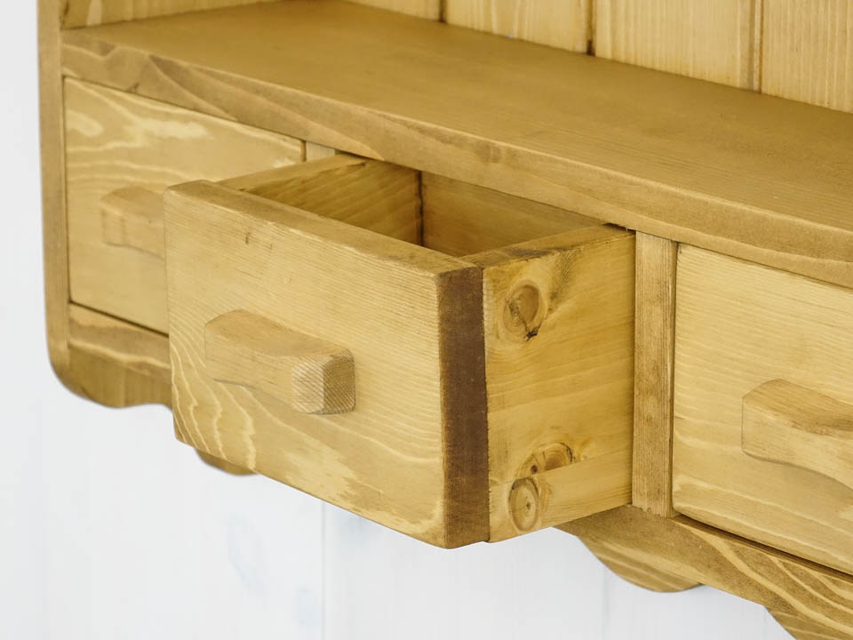 łka z litego drewna