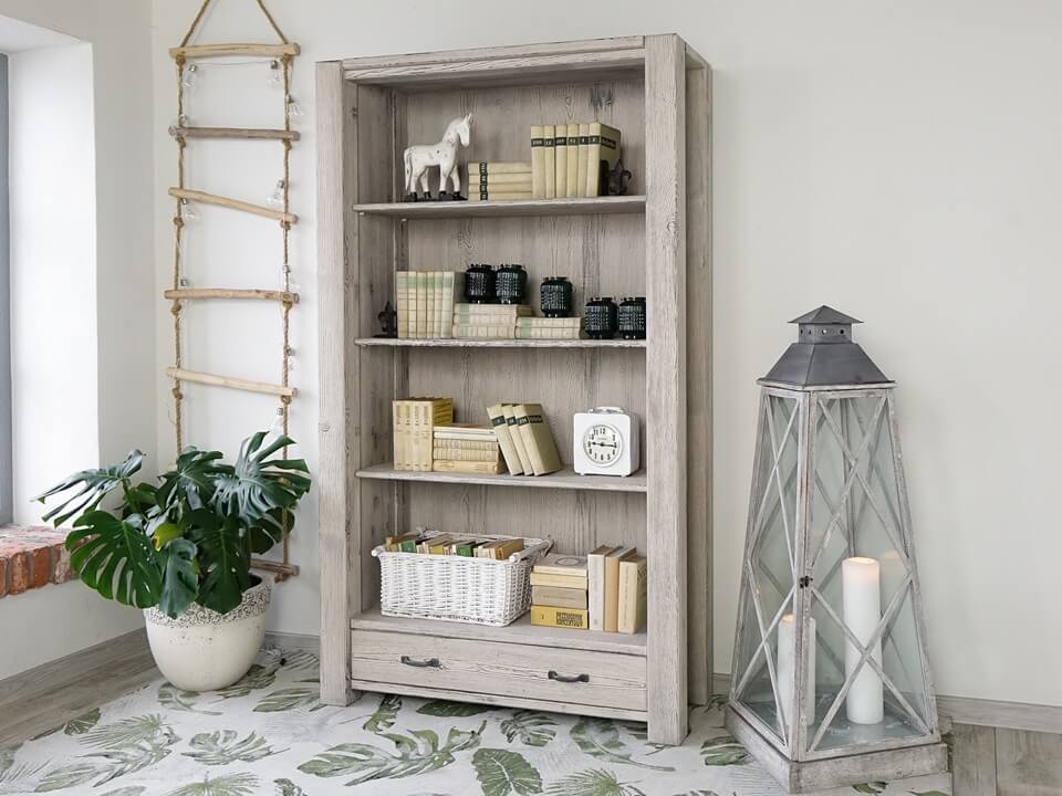 regał drewniany do salonu