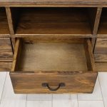 rustykalna szafka rtv z drewna