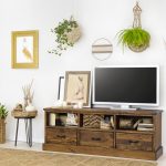 rustykalna szafka rtv z drewna do salonu