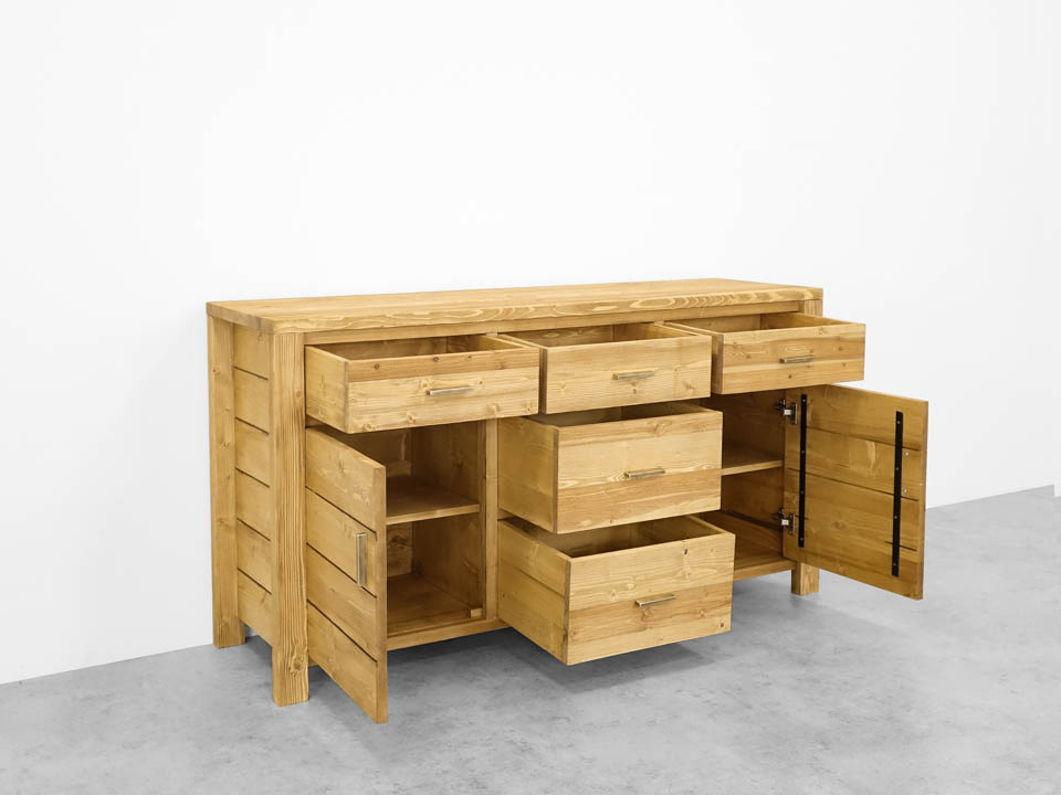 rustykalne komody z drewna