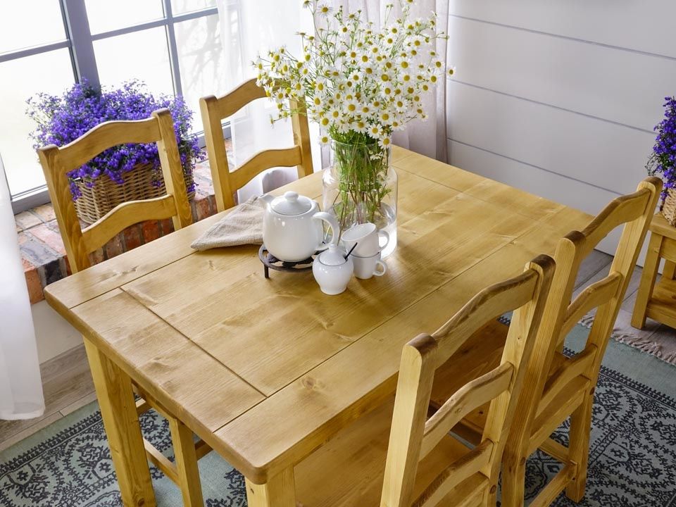 rustykalny stół do jadalni