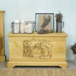 skrzynia drewniana świerkowa do sypialni góralska