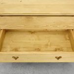 skrzynia drewniana z szufladami