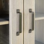 stalowe uchwyty meblowe