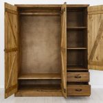 szafa drewniana do sypialni