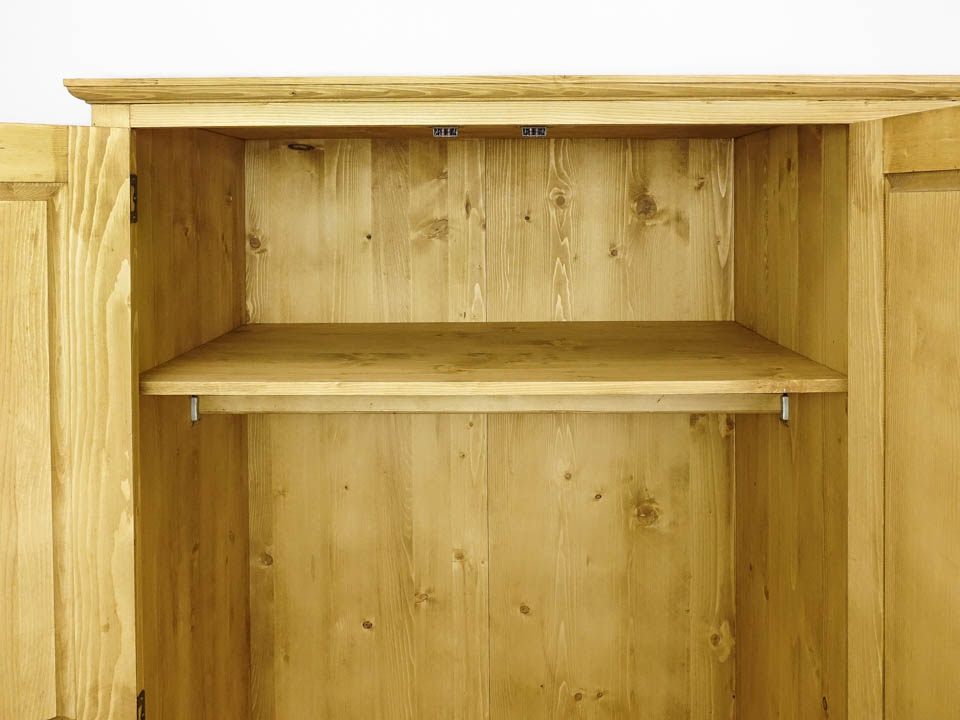 szafa drewniana świerkowa do sypialni