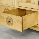 szafa drewniana z szufladami