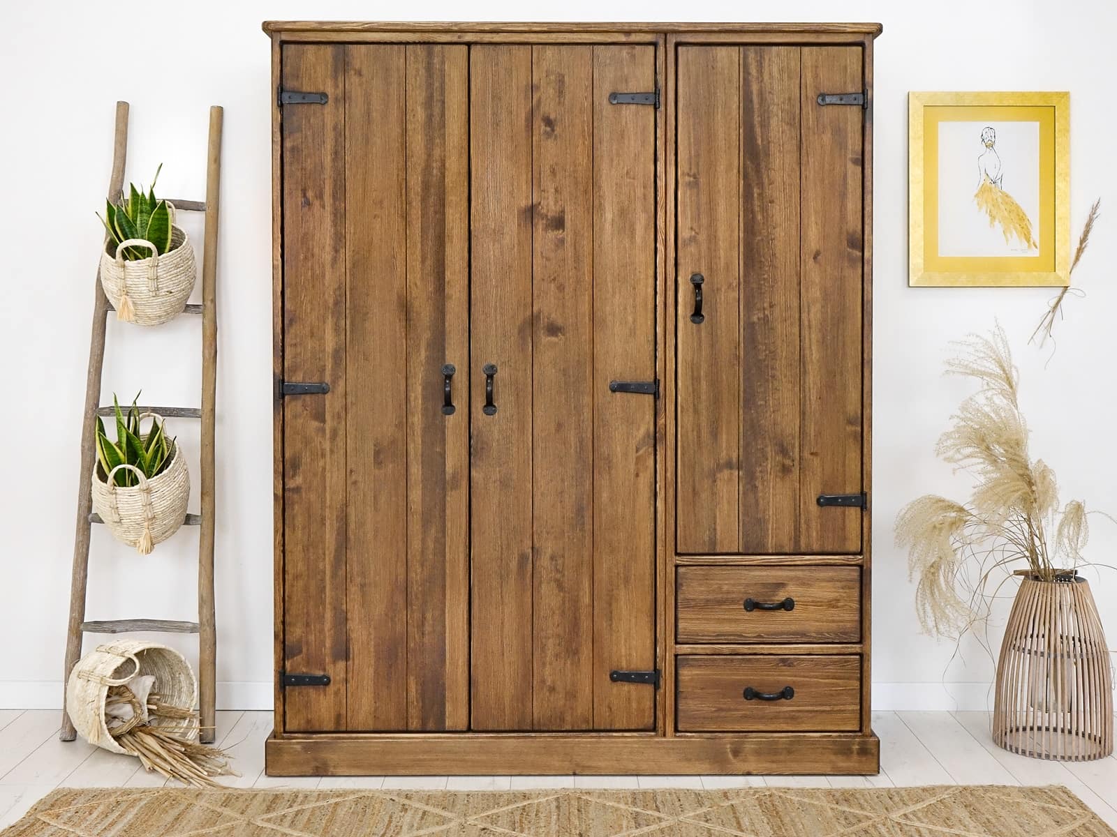 szafa z drewna do sypialni rustykalna sosnowa szeroka