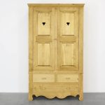 szafa z drewna góralska