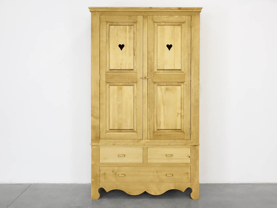 szafa z drewna góralska