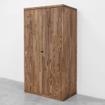 szafa z litego drewna