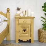 szafka nocna drewniana góralska do sypialni