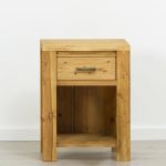 szafka nocna drewniana świerkowa rustykalna do sypialni