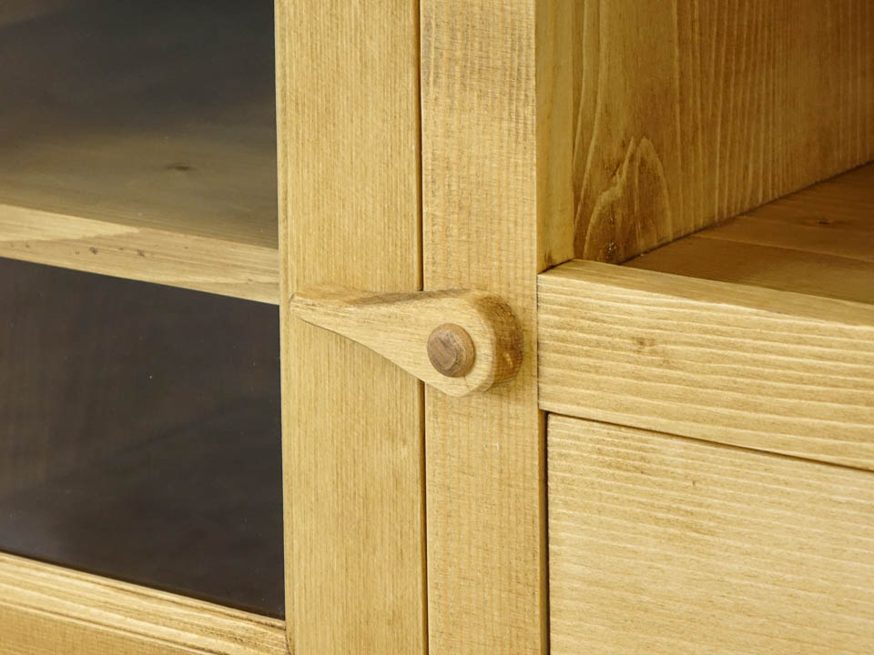 szafka rtv drewniana