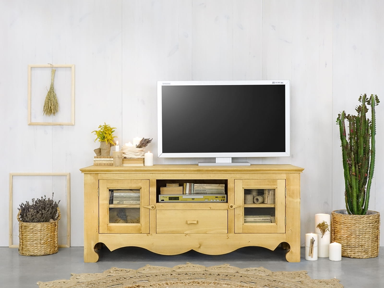 szafka rtv drewniana świerkowa góralska do salonu