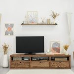 szafka rtv z drewna sosnowego klasyczna do salonu