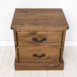 szafki nocne drewniane