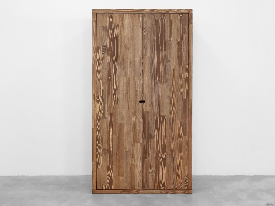 szafy z drewna sosnowego