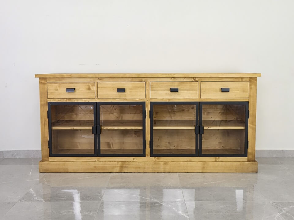 szeroka komoda drewniana industrialna