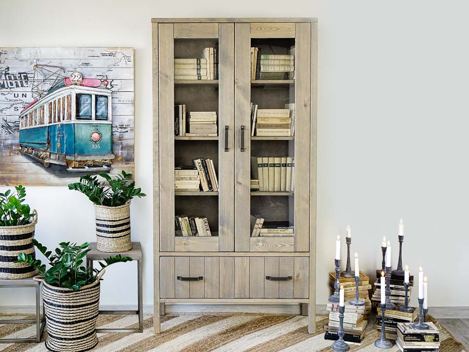 szeroka witryna drewniana scandi boho