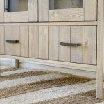 widoczne ślady po pile