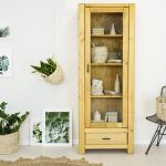 witryna drewniana nowoczesna do salonu