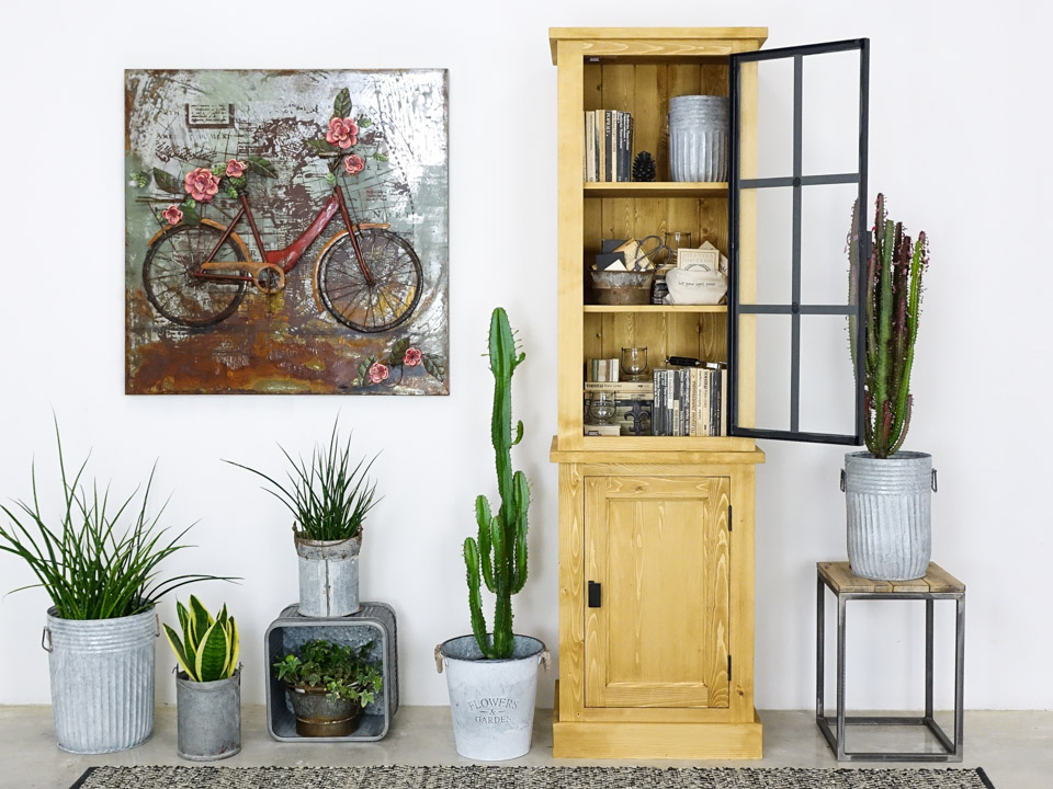 witryna drewniana sosnowa do salonu