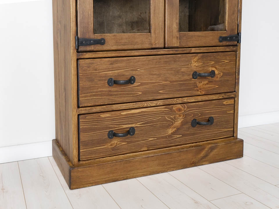 witryna z drewna rustykalna