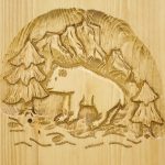 witryna z drewna rzeźbiona