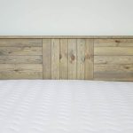 zagłówek łóżka z drewna