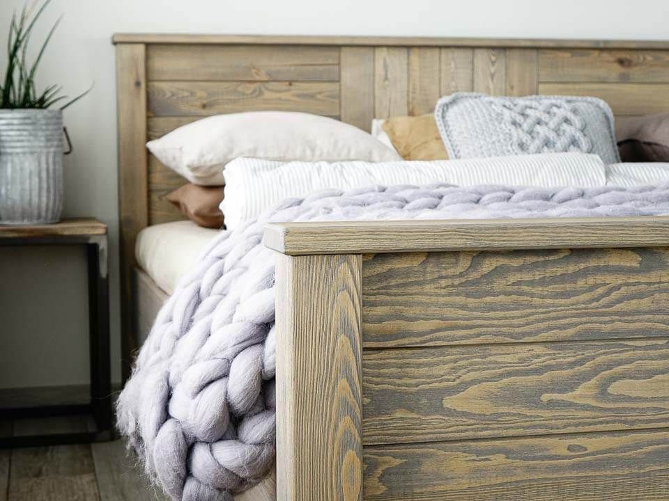 zanóżek łóżko z litego drewna