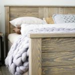 zanóżek łóżko z litego drewna