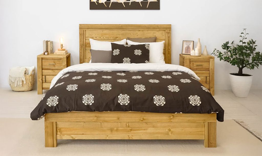 łóżko z litego drewna